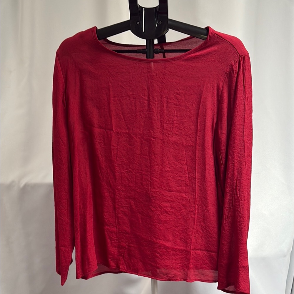 🌺NWOT Elegant Red Women's Top XL
